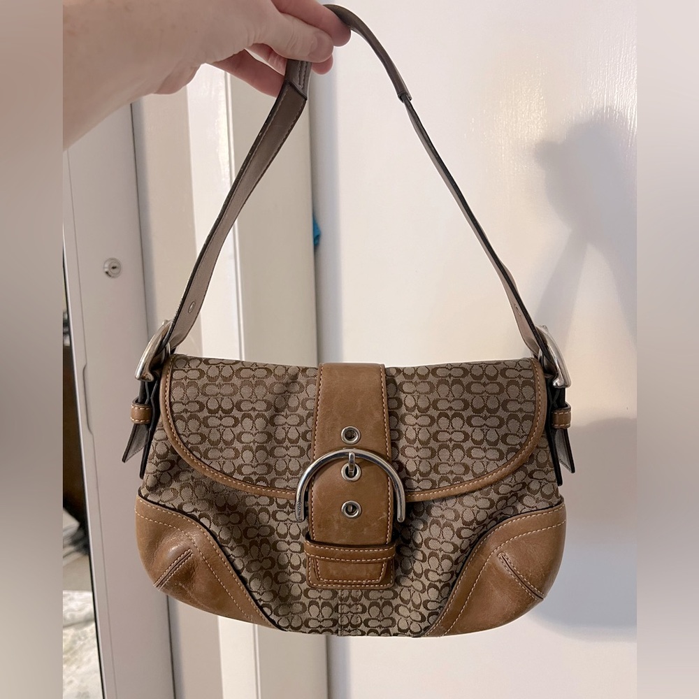 Vintage Coach hobo style purse